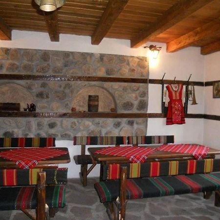 Djolevi Guesthouse Dobrinishte Dış mekan fotoğraf