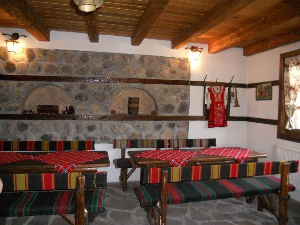 Djolevi Guesthouse Dobrinishte Dış mekan fotoğraf